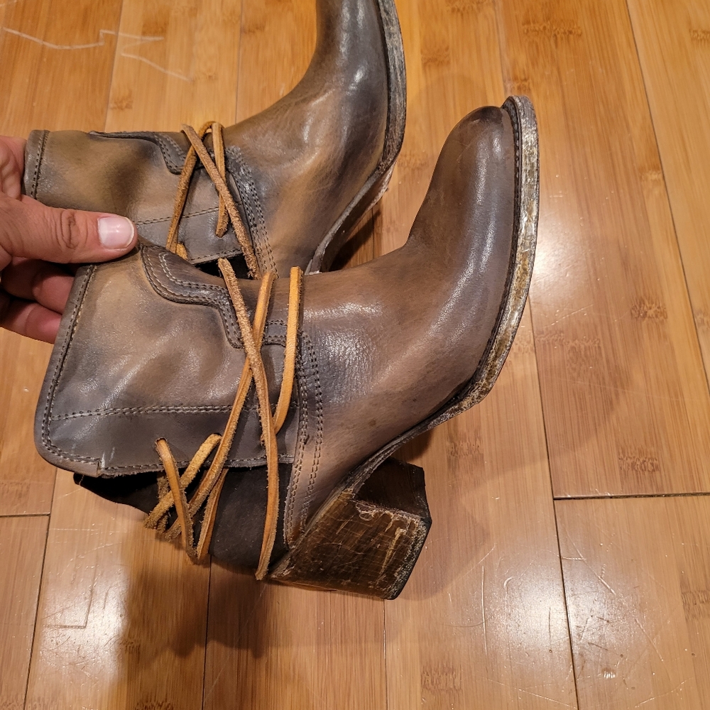 Freebird casey-size 8 - Picture 9 of 10